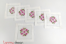Set of 6 coasters hand-embroidered with pink peach blossoms 10*10 cm